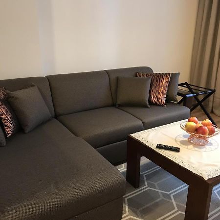 P&O Serviced Apartments Metro Mokotow Warsaw Exterior photo